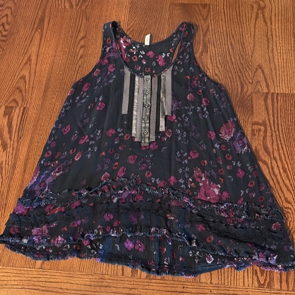 Free People tank top floral snap out of it tuxedo racer back raw accent / lace S - Picture 12 of 12